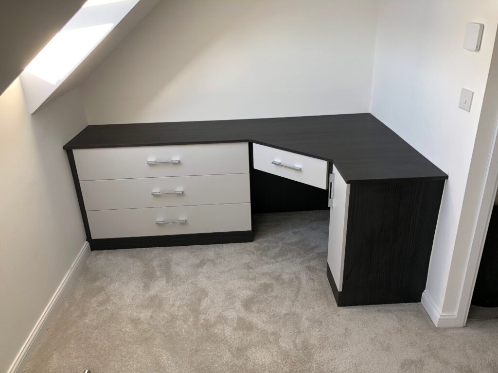 10 Hallway Furniture Ideas that Maximise Space [2025]